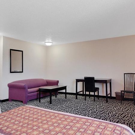 Americas Quality Inn & Suites - Finlayson Eksteriør billede